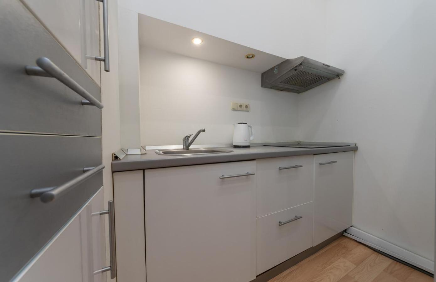 Kievaccommodation In The Center 24H Self Check-In Εξωτερικό φωτογραφία